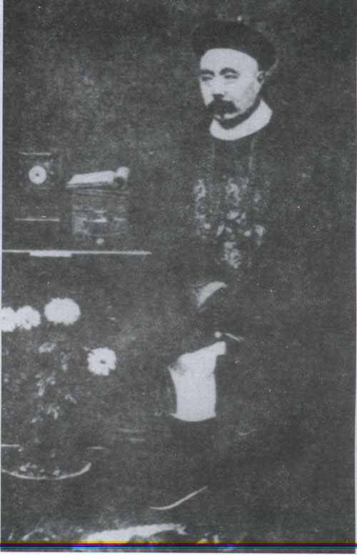 包棻